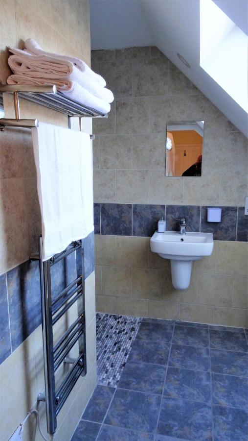 Bracadale House Bed & Breakfast Port na Long Exterior foto